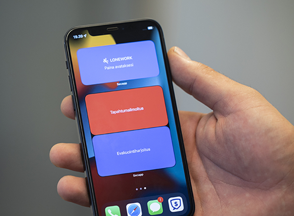 Secapp hälytysnapit mobiililaitteella